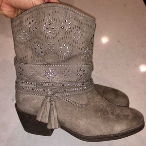 Justice Size 3 Boots